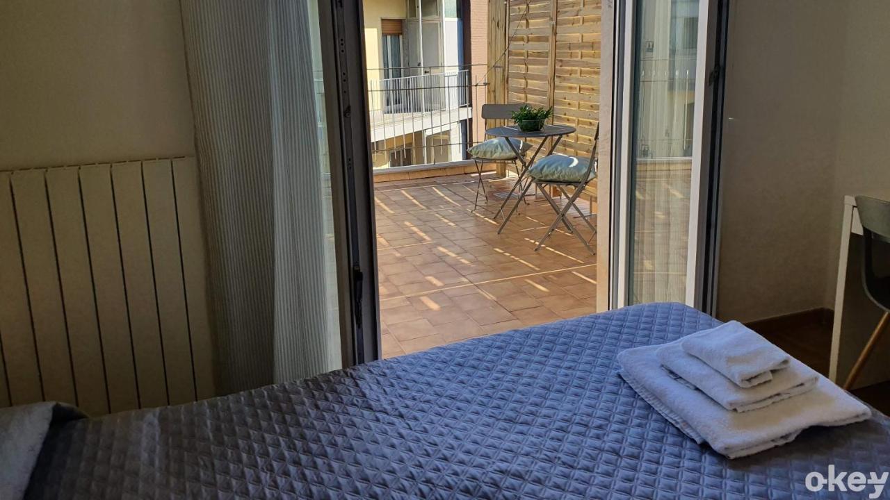 Blue Sky Rooftop Rooms - Bari Policlinico Exterior photo